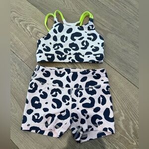 DSG size small 8-9 matching set. Great for dance or gymnastics